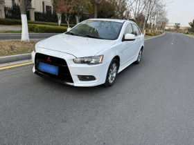 三菱 翼神 2012款 致尚版 1.8L 手动豪华型