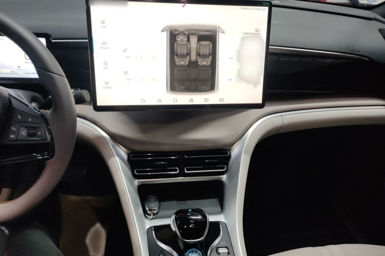 比亚迪 宋Pro新能源 2023款 冠军版 DM-i 110KM卓越型局部细节16