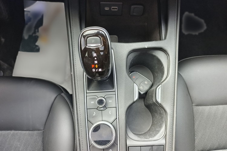 凯迪拉克XT4 2021款 28T 两驱技术型局部细节18