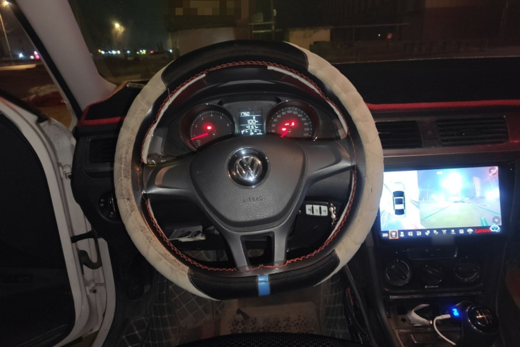 大众 2019款 改款 宝来·传奇 1.5L 手动时尚型 国VI中控内饰13