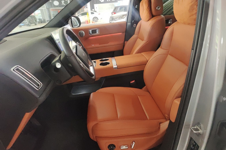 理想汽车 理想L6 2024款 Max中控内饰19