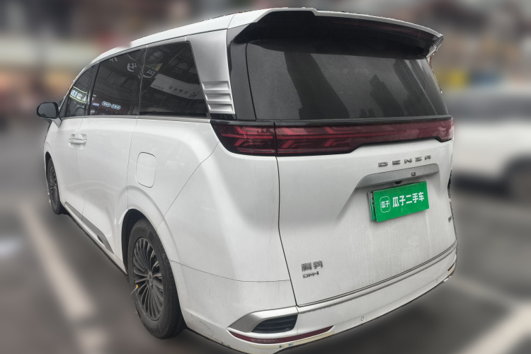 腾势D9 2022款 DM-i 1040 尊贵型车身外观6003