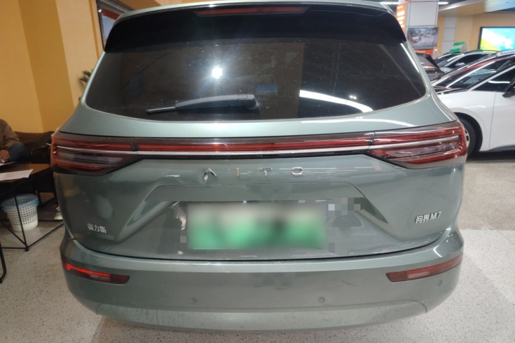 鸿蒙智行 问界M7 2022款 1.5T 后驱舒适版车身外观6004