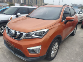 长安CS15 2016款 1.5L 手动豪华版