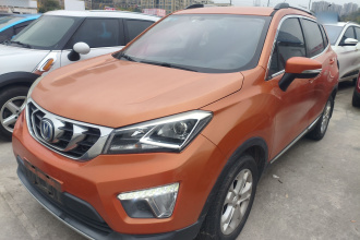 长安CS15 2016款 1.5L 手动豪华版