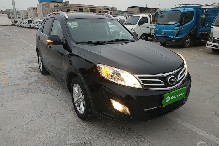 广汽传祺 传祺GS5 2014款 2.0L 自动两驱超享版车身外观6002