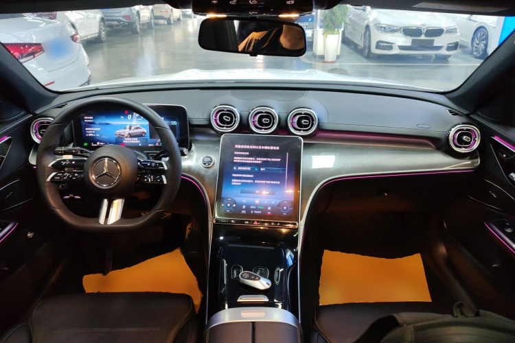 奔驰C级 2022款 改款 C 260 L 运动版中控内饰7002