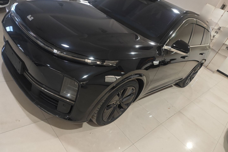 理想汽车 理想L7 2023款 Max车身外观4