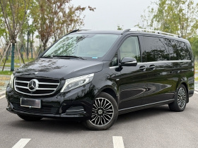 奔驰V级 2018款 V 260 L 尊贵加长版 国VI