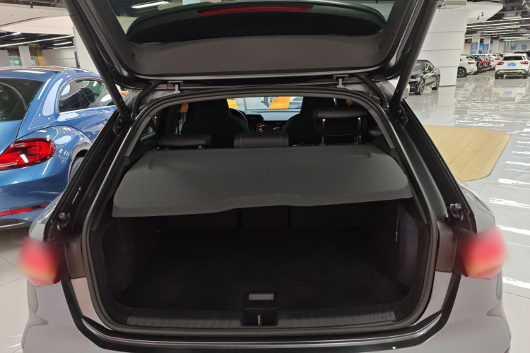 奥迪A3 2024款 Sportback 35 TFSI 时尚运动型机舱底盘23
