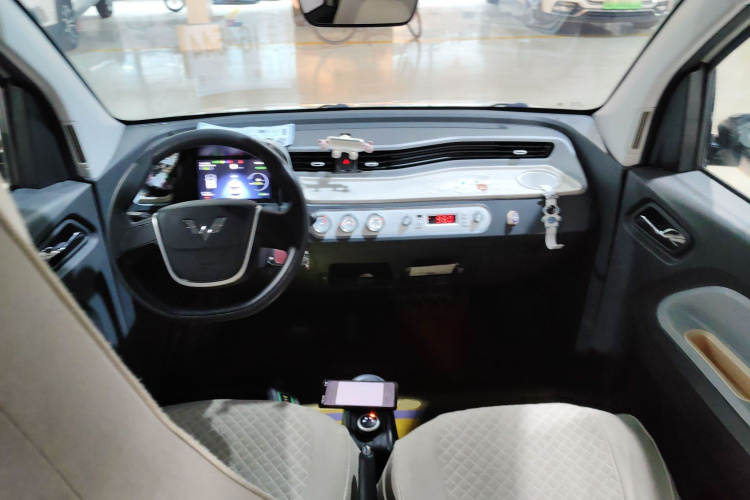 五菱汽车 宏光MINIEV 2022款 马卡龙臻享款 磷酸铁锂中控内饰12