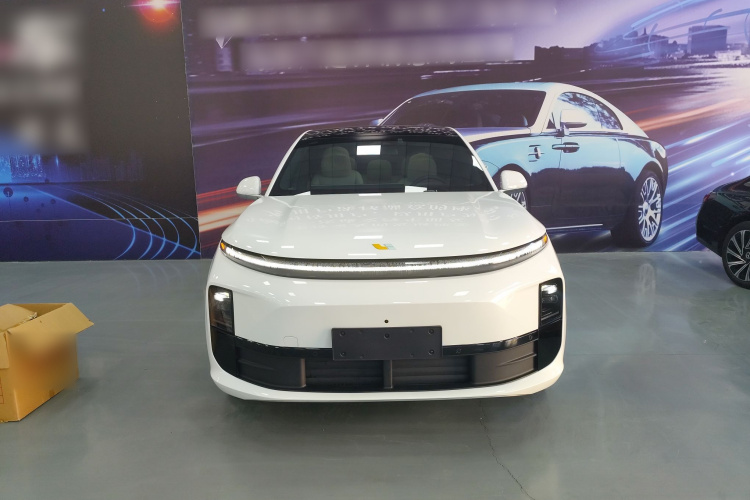 理想汽车 理想L6 2024款 Pro车身外观2