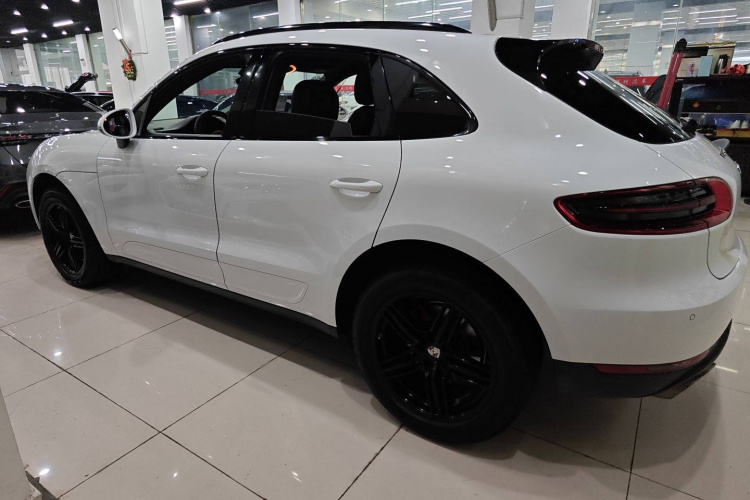 保时捷 2017款  Macan S 3.0T车身外观4