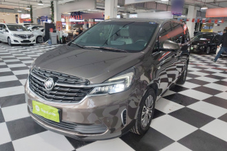 别克GL8 2020款 陆上公务舱 652T 尊贵型