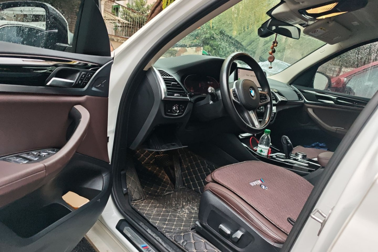 宝马X3 2021款 xDrive25i M运动套装中控内饰20