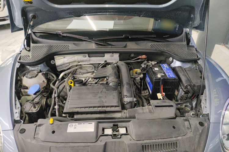 大众 甲壳虫 2018款 180TSI 宜乐型机舱底盘24