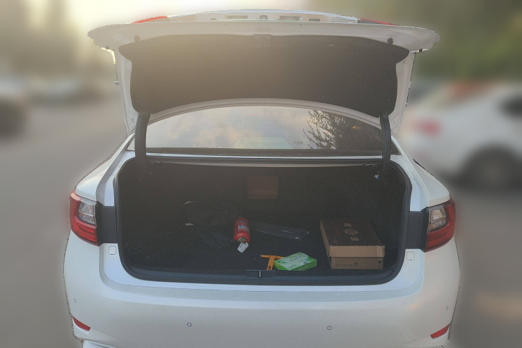 雷克萨斯ES 2015款 200 精英版局部细节23