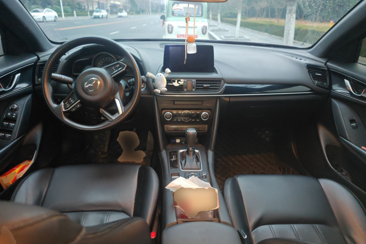 马自达CX-4 2021款 2.0L 自动两驱蓝天探索版中控内饰12
