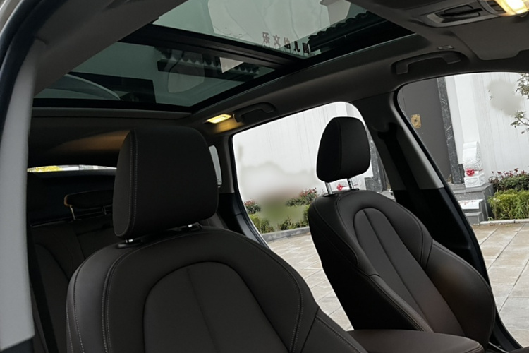 宝马X1 2022款 sDrive25Li 领先型中控内饰7013