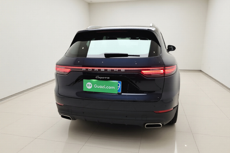 保时捷 2019款 Cayenne 3.0T车身外观6