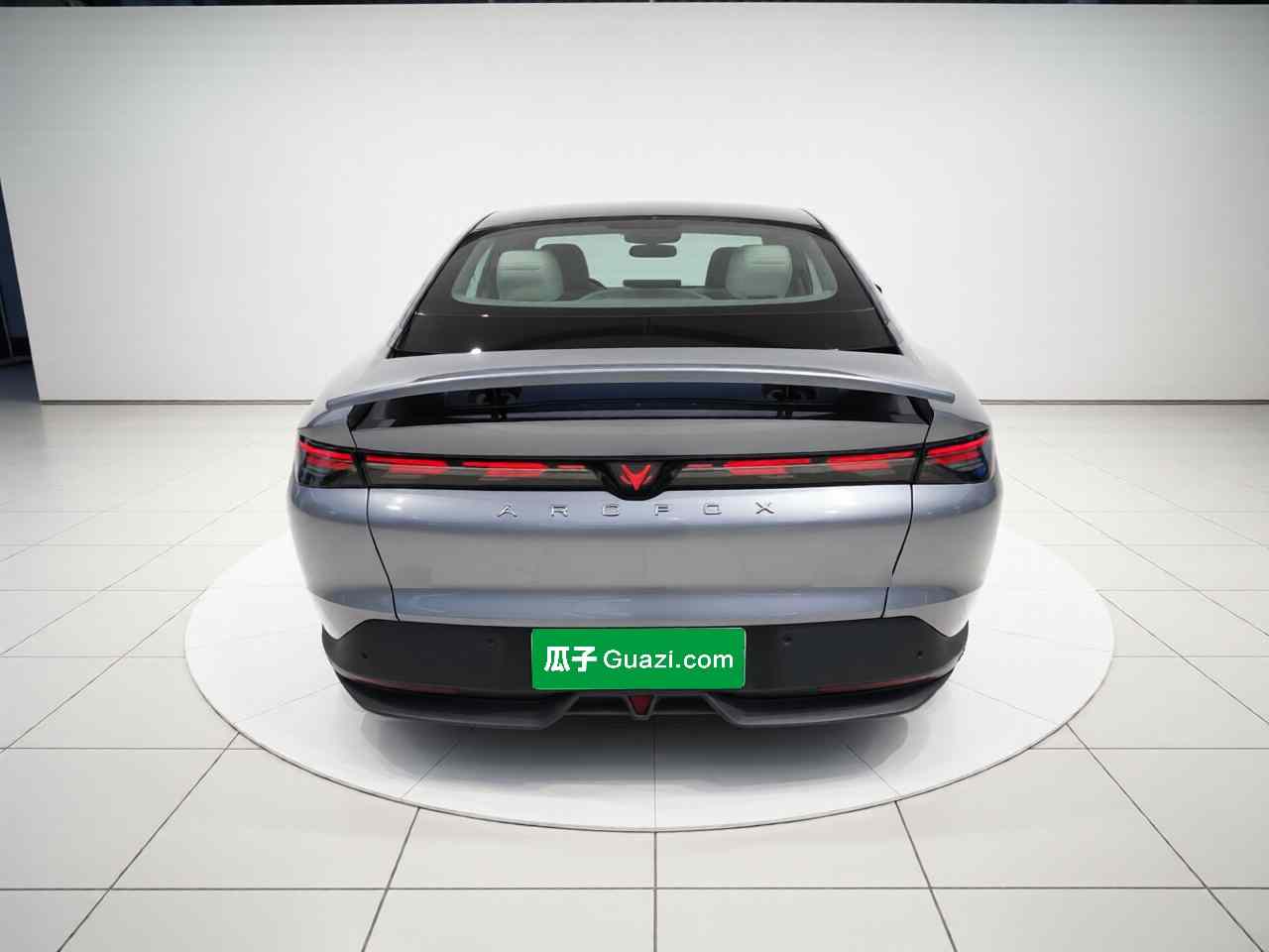 ARCFOX极狐 极狐 阿尔法S5 2024款 560MAX 185kW(3)