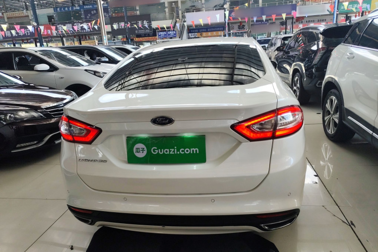 福特 蒙迪欧 2013款 1.5L GTDi180时尚型车身外观6