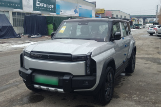 奇瑞 风云X3 PLUS 2025款 401两驱智领版