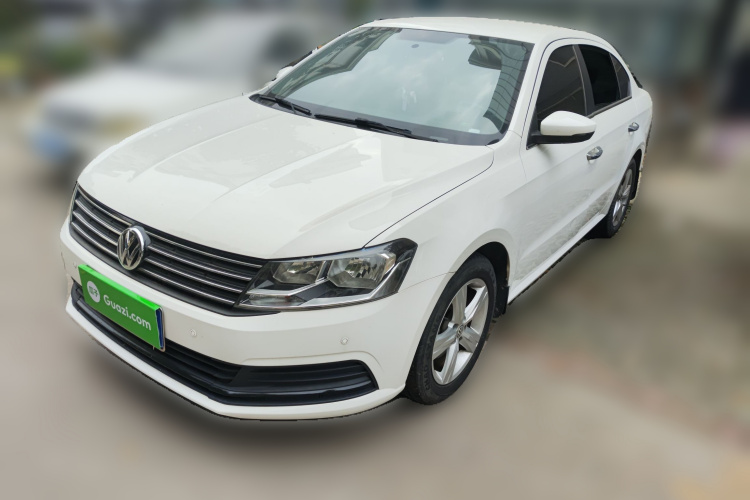 大众 朗逸 2017款 1.6L 手动风尚版车身外观1