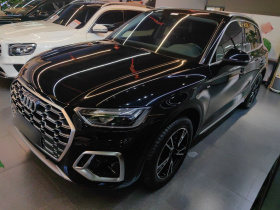 奥迪Q5L 2022款 40T 时尚动感型