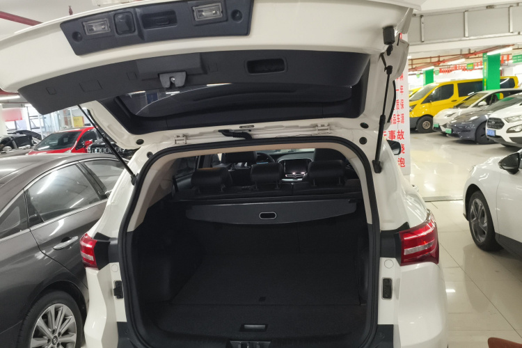 捷途X70 2019款 1.5T DCT悦行版机舱底盘23