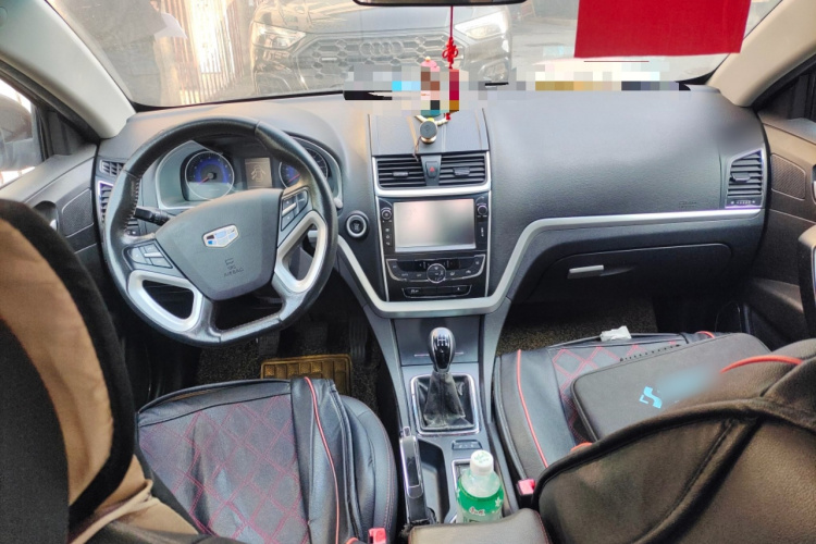 吉利汽车 帝豪 2015款 三厢 1.5L 手动向上版中控内饰12