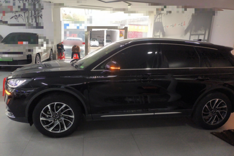 林肯 冒险家 2022款 改款 2.0T 两驱尊享版车身外观6001