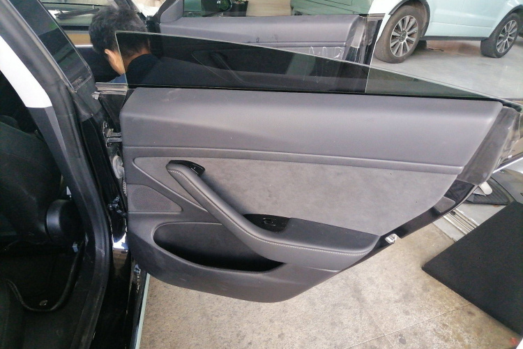 特斯拉 Model 3 2019款 标准续航后驱升级版中控内饰7006