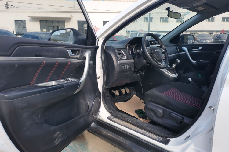 哈弗M6 2018款 1.5T 手动两驱都市型中控内饰20