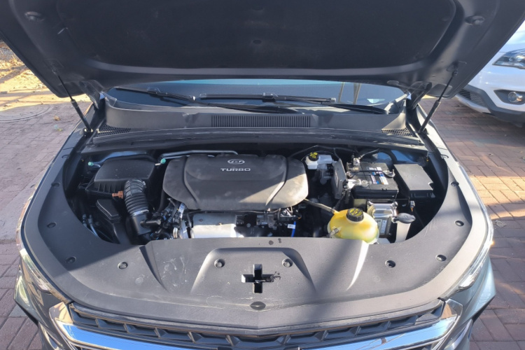 五菱汽车 五菱凯捷 2020款 1.5T CVT旗舰型机舱底盘24