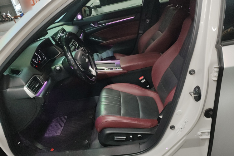 本田 英仕派 2022款 260TURBO 精悦版局部细节19