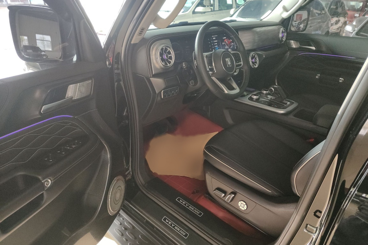 坦克300 2021款 越野版 2.0T 征服者中控内饰7002