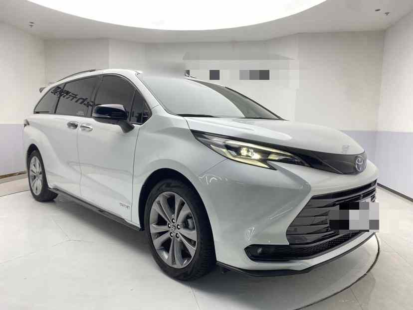 丰田 赛那SIENNA 2023款 2.5L混动 尊贵版(2)
