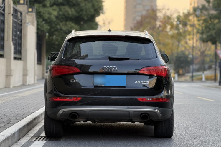 奥迪Q5(进口) 2013款 45 TFSI quattro 越野型车身外观6001