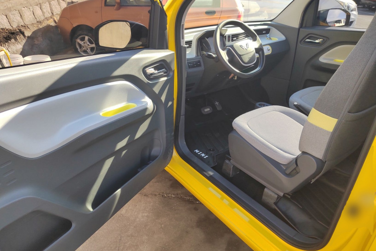 五菱汽车 宏光MINIEV 2021款 马卡龙臻享款 三元锂中控内饰20