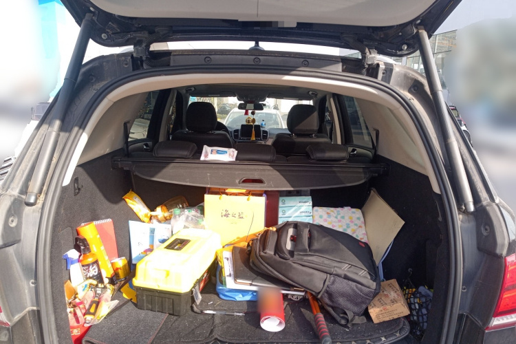 奔驰GLE 2018款 GLE 320 4MATIC 动感型臻藏版中控内饰23