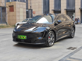 鸿蒙智行 智界R7 2025款 增程 331km Ultra