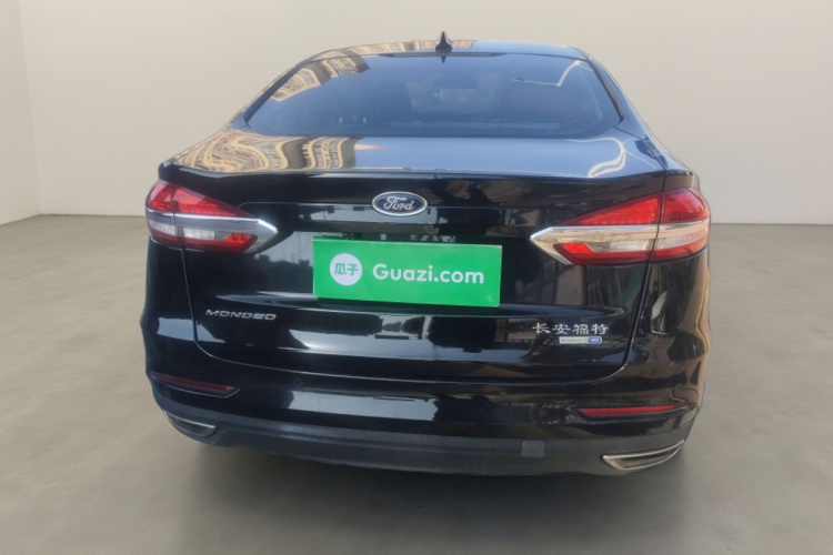 福特 蒙迪欧 2018款 EcoBoost 180 智控时尚型 国V车身外观6