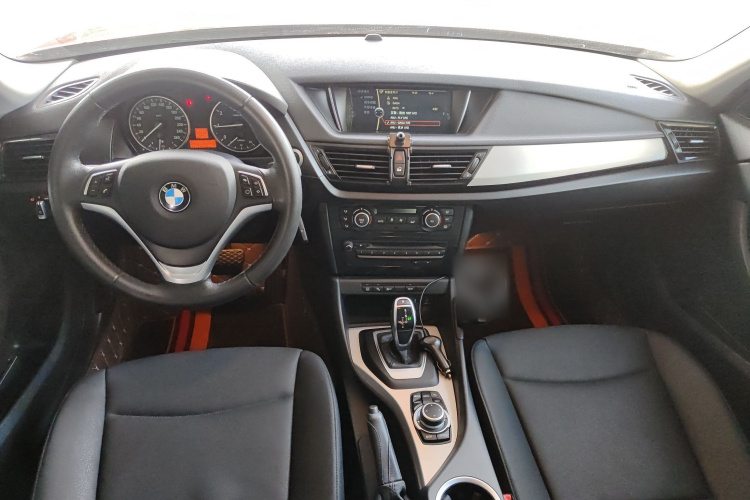 宝马X1 2014款 sDrive18i 领先型中控内饰7002