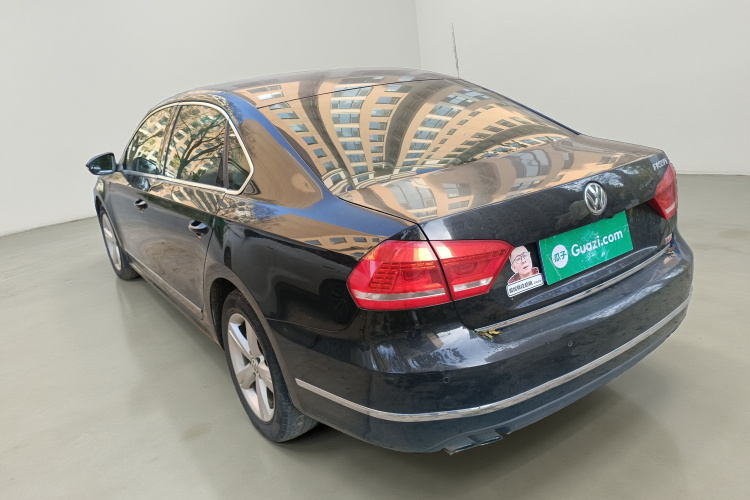 大众 帕萨特 2011款 1.8TSI DSG御尊版车身外观5