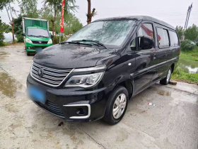 东风风行 菱智 2022款 M5L 1.6L 实用型 7座