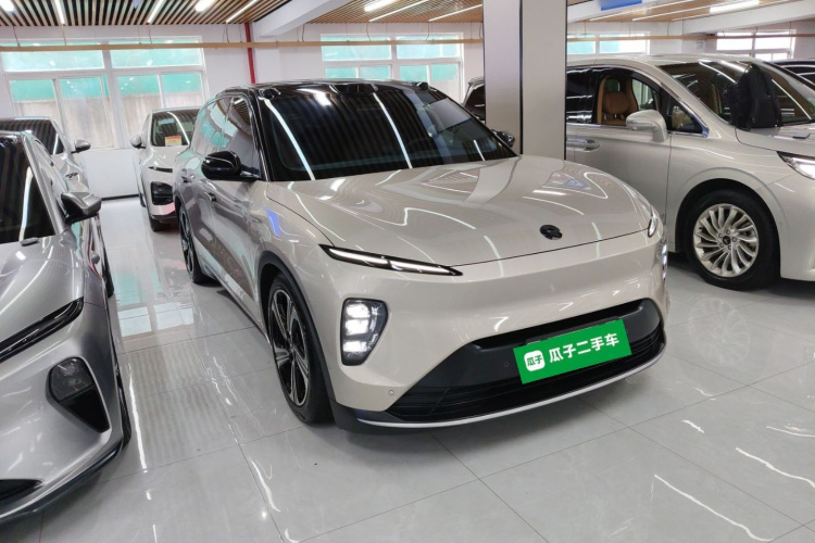 蔚来ES8 2024款 75kWh车身外观3