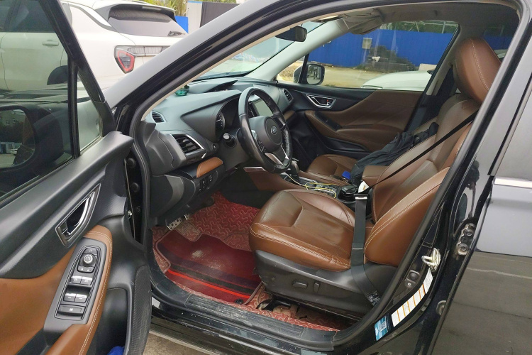 斯巴鲁 森林人 2019款 2.0i 智擎运动版中控内饰20