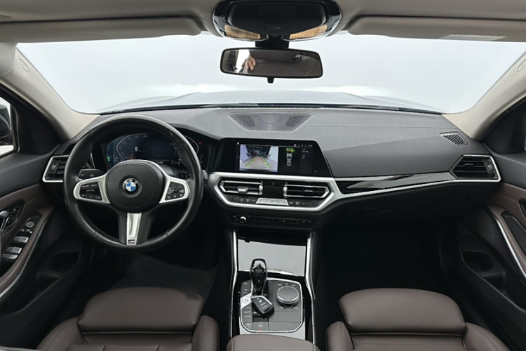 宝马3系 2021款 改款 320Li M运动套装中控内饰7001