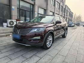 林肯MKC 2017款 2.0T 四驱尊雅版